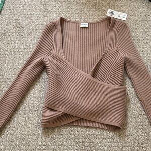 Abercrombie & Fitch Never Worn Ribbed Wrap Front Long Sleeve Top - Mauve Taupe
